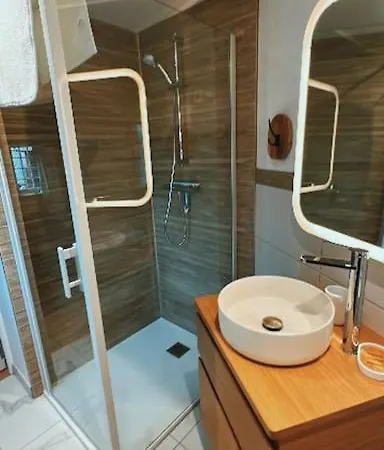 Villa Chez Alice - Isigny Le Buat Extérieur photo